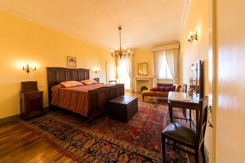Hotel Castello Degli Angeli Carobbio degli Angeli Exteriér fotografie
