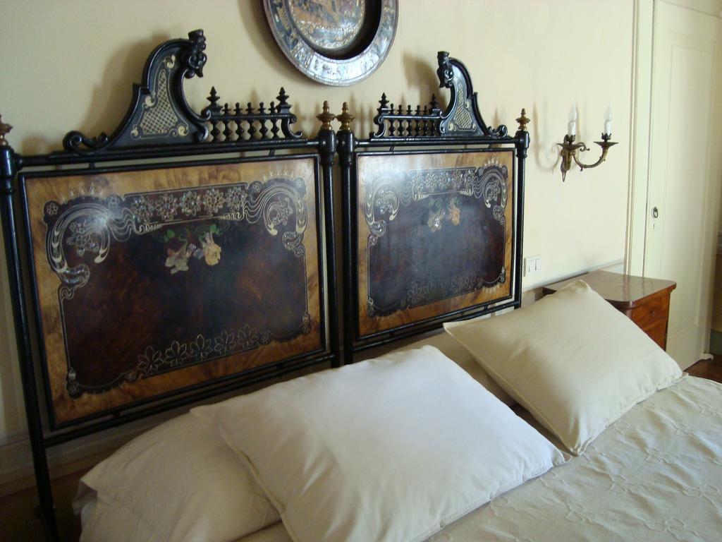 Hotel Castello Degli Angeli Carobbio degli Angeli Pokoj fotografie