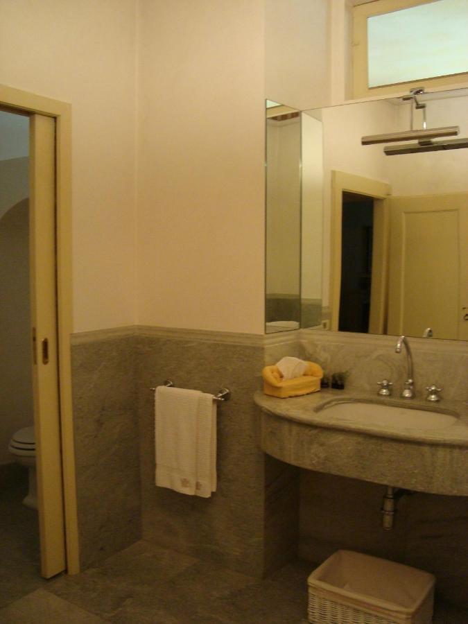 Hotel Castello Degli Angeli Carobbio degli Angeli Pokoj fotografie